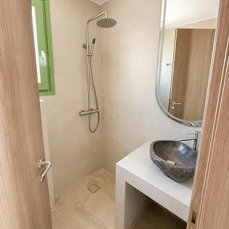 Sofia Traditional Cycladic Living Villa Páros