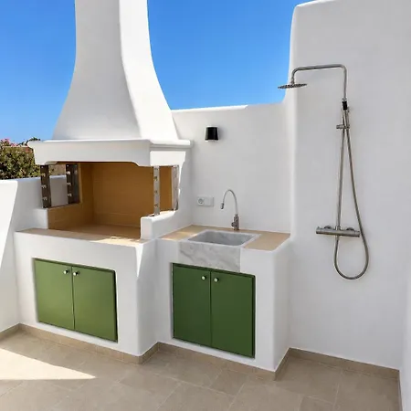 Sofia Traditional Cycladic Living Páros